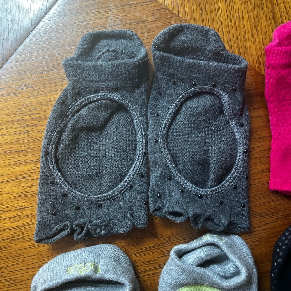 Toesox socks - Picture 2 of 9